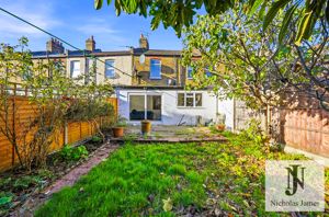 Photo 17- click for photo gallery